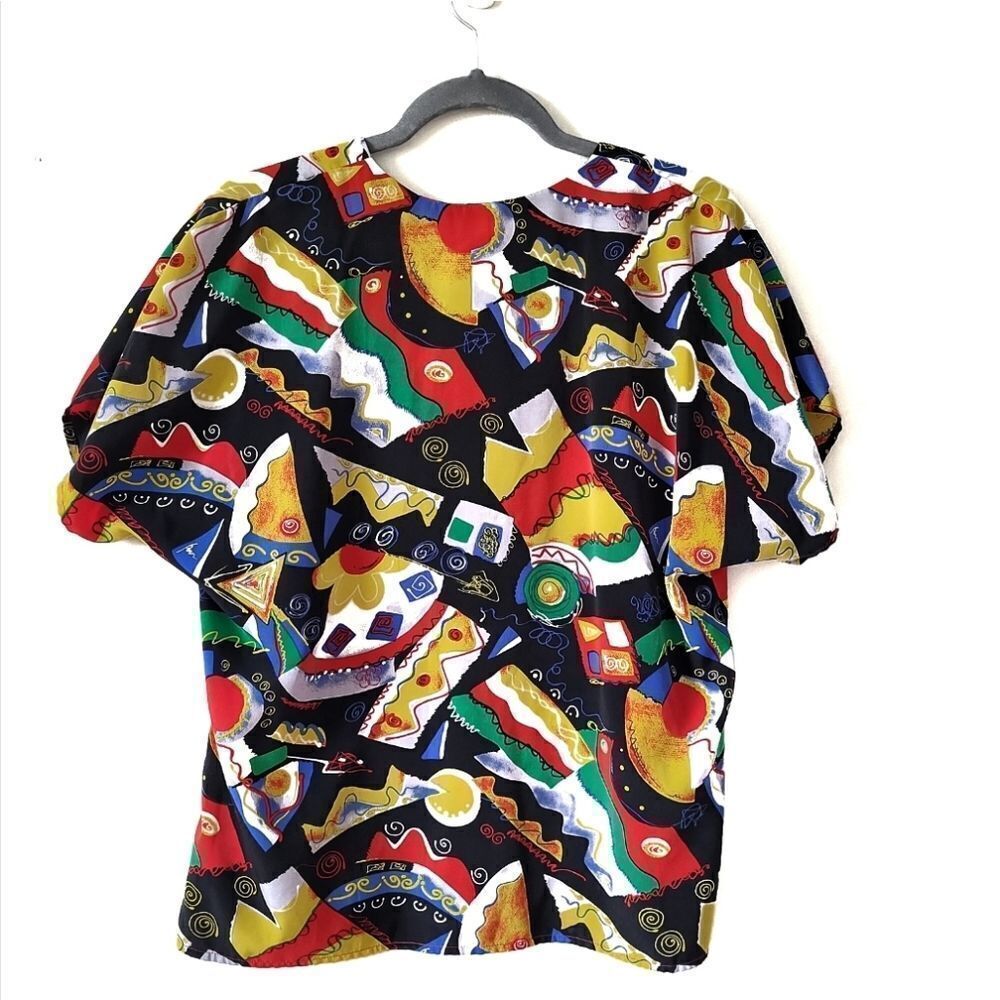 Vintage Patterned Short Sleeve Button Down Shirt - Picture 2 of 5